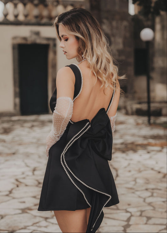 Κοντό φόρεμα με ανοιχτή πλάτη CASSIE