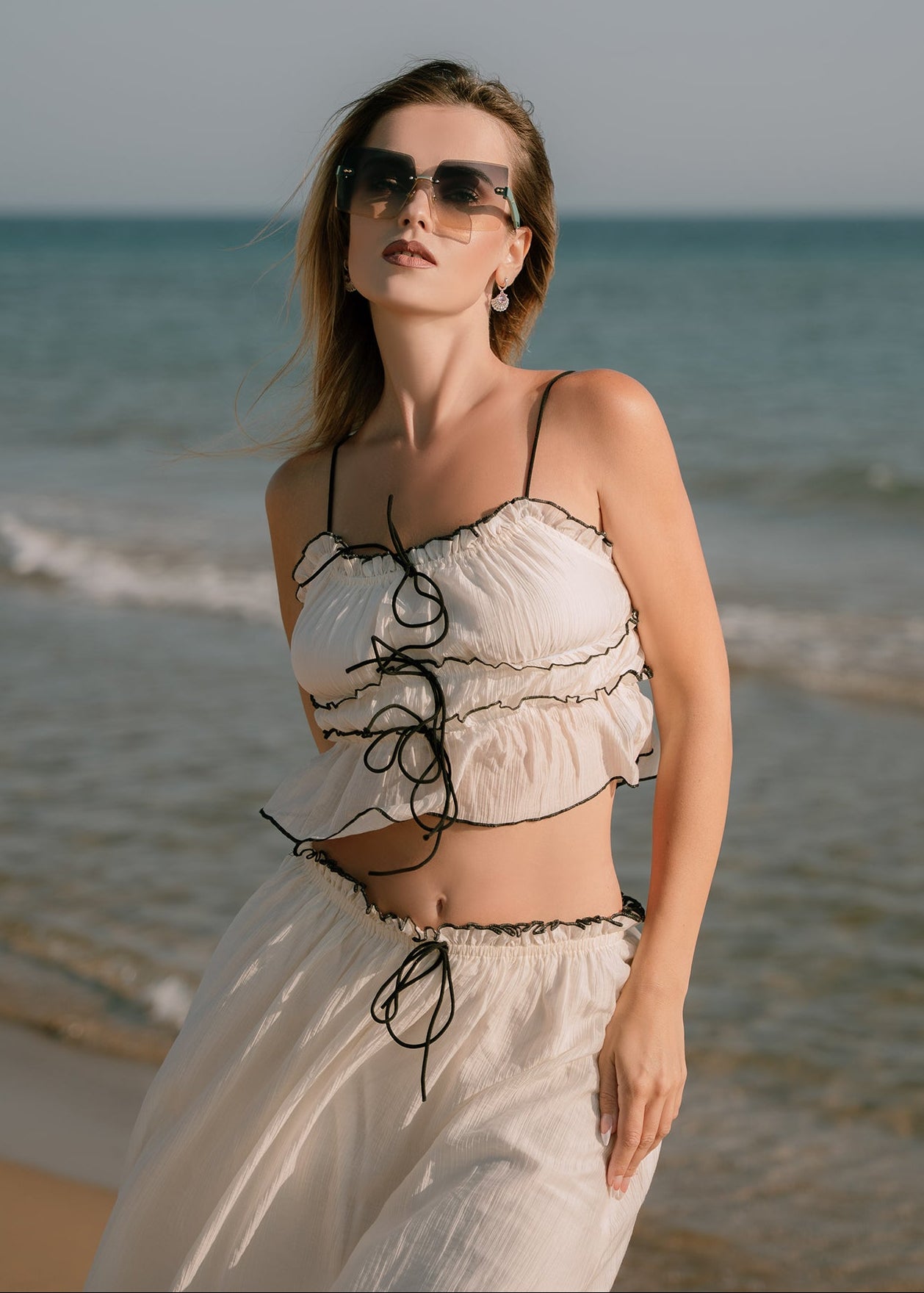 Set Τοπ & Φούστα ΚΡΕΜ