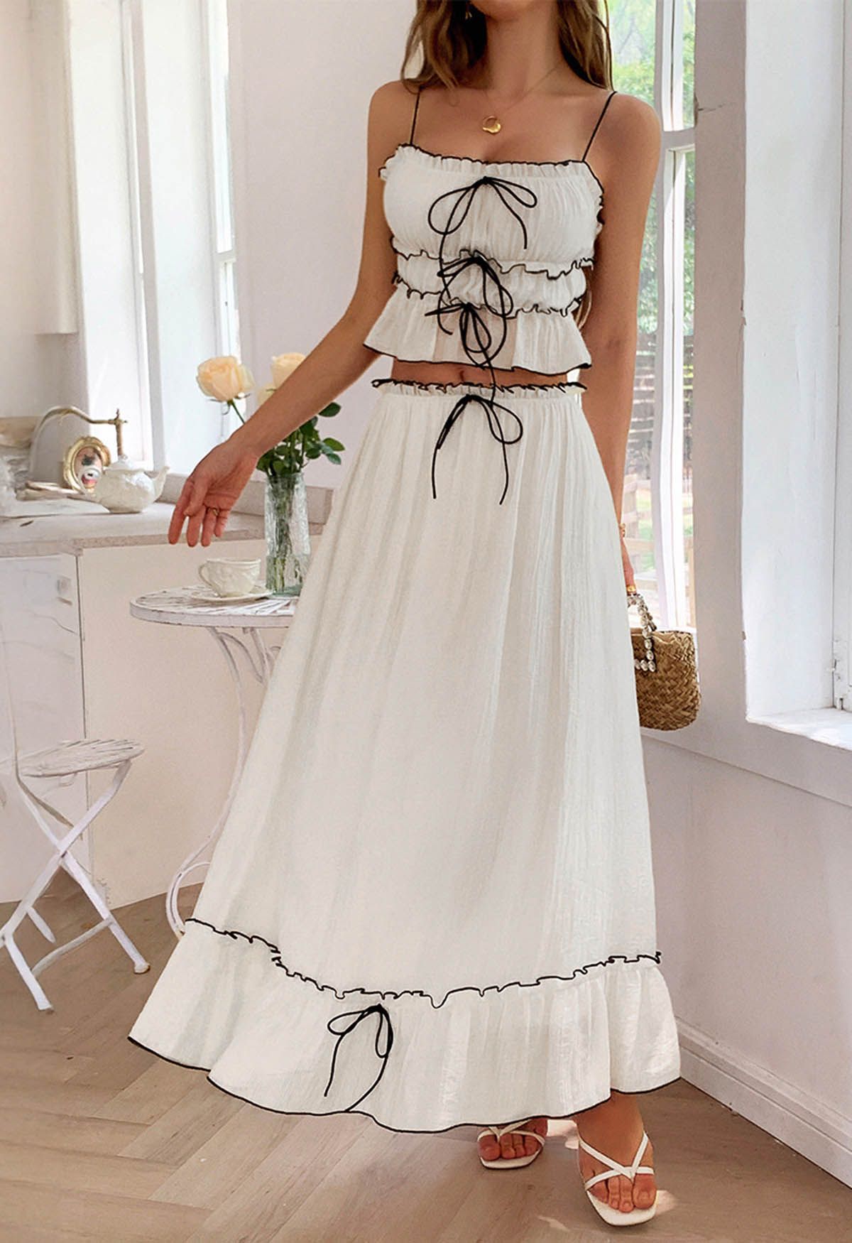 Set Τοπ & Φούστα ΚΡΕΜ