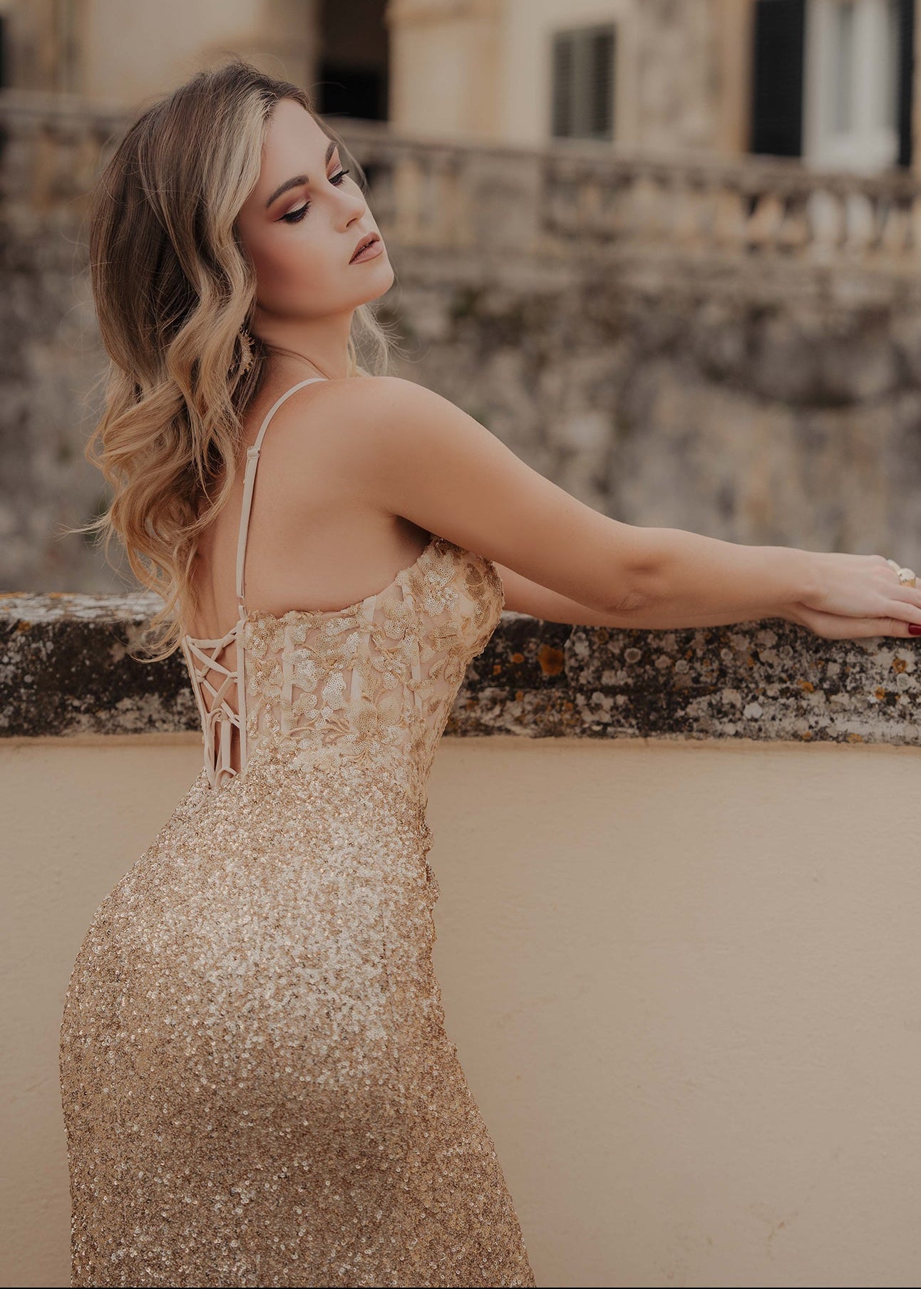 Φόρεμα με πούλιες GOLDEN AURORA